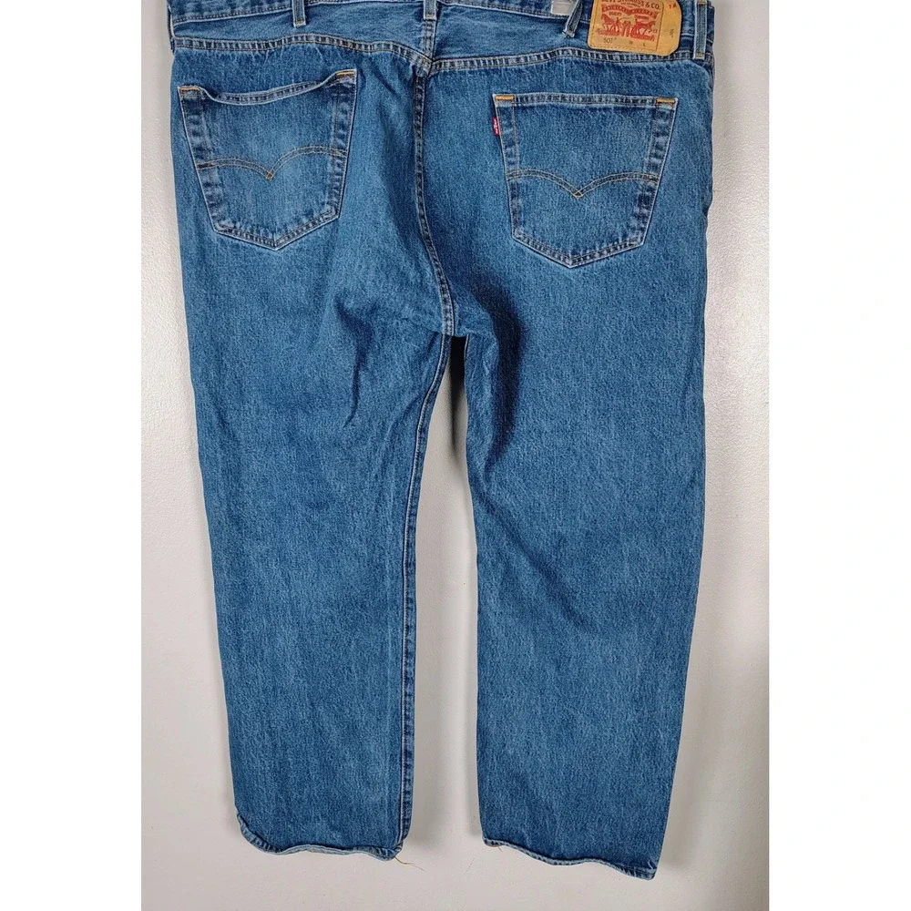 Levis 501 Original Fit Mens‎ Blue Denim Straight Leg Button Fly Jeans 48x30